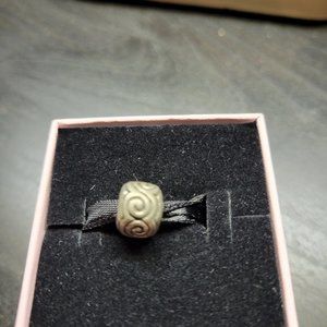 Pandora Retired 925 Sterling Silver Oxi Swirls Charm #790228